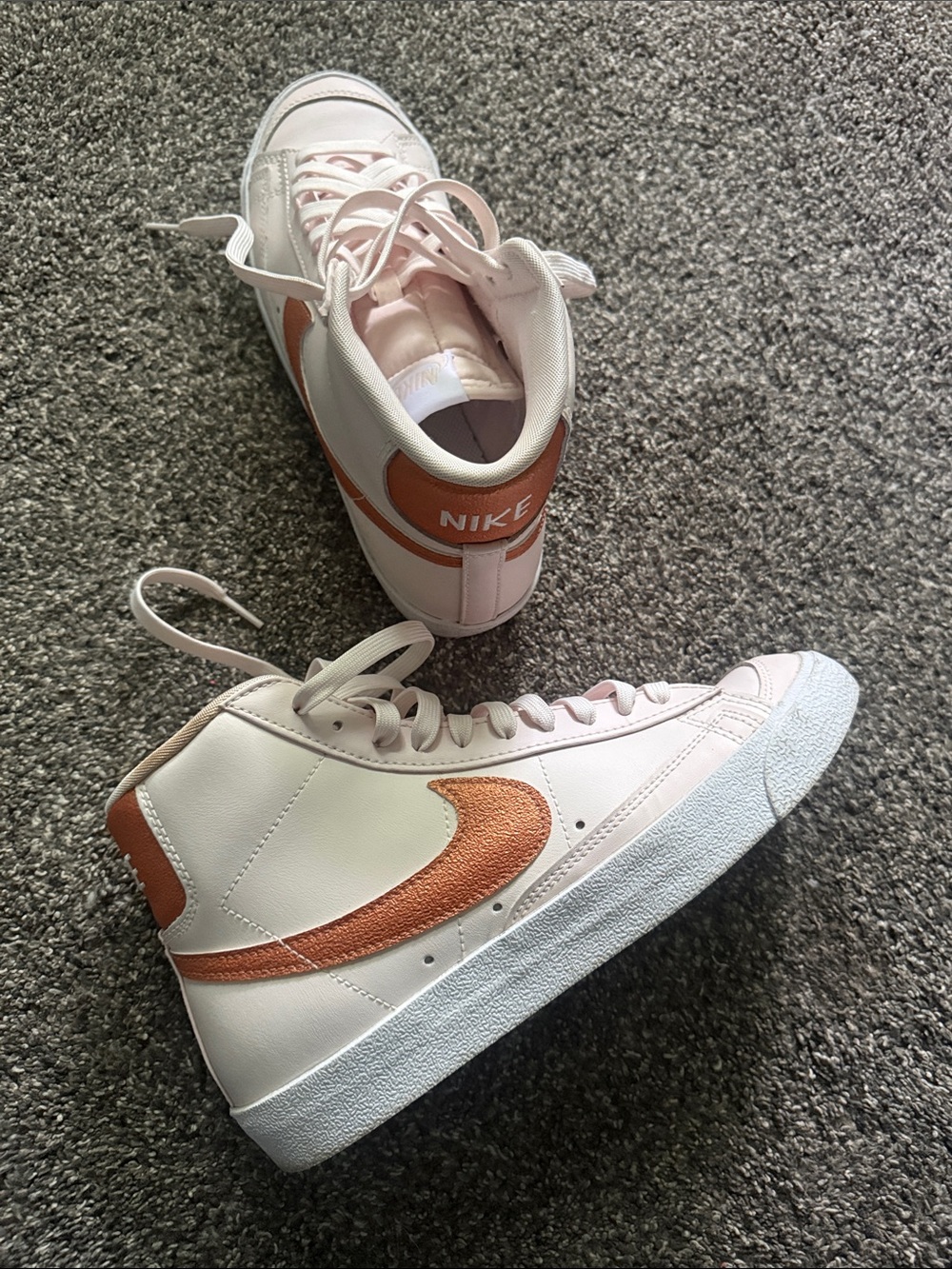 Nike Mid-Top Sneakers in White, Pale Pink & Copper